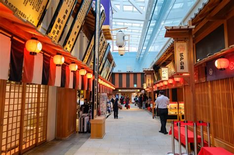 羽田空港 レストラン おすすめ 空の旅の前に味わうべき絶品グルメ